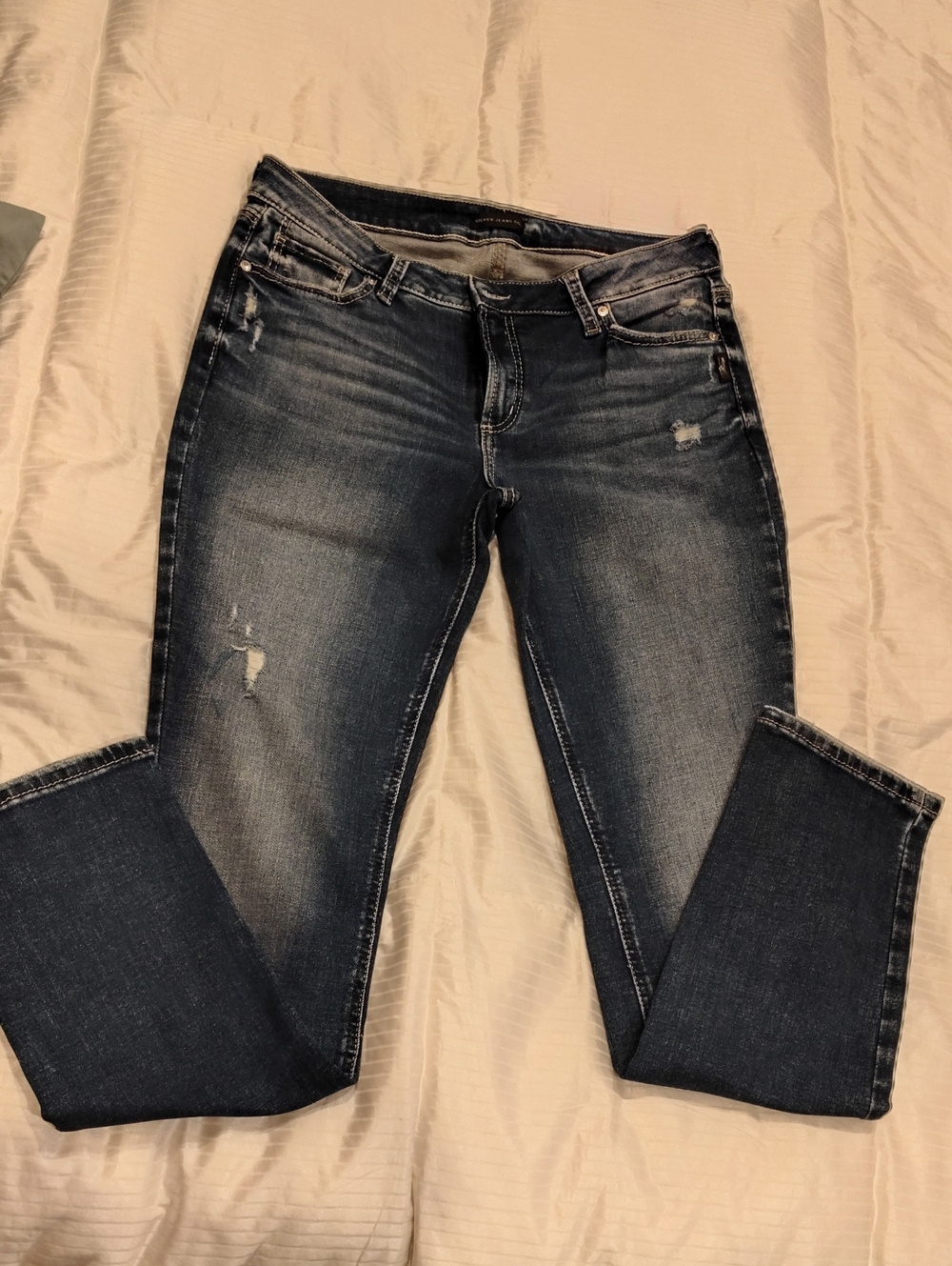 Silver Jeans Women's Faded Distressed Skinny Jeans Dark Blue Size 12 Inseam 32"